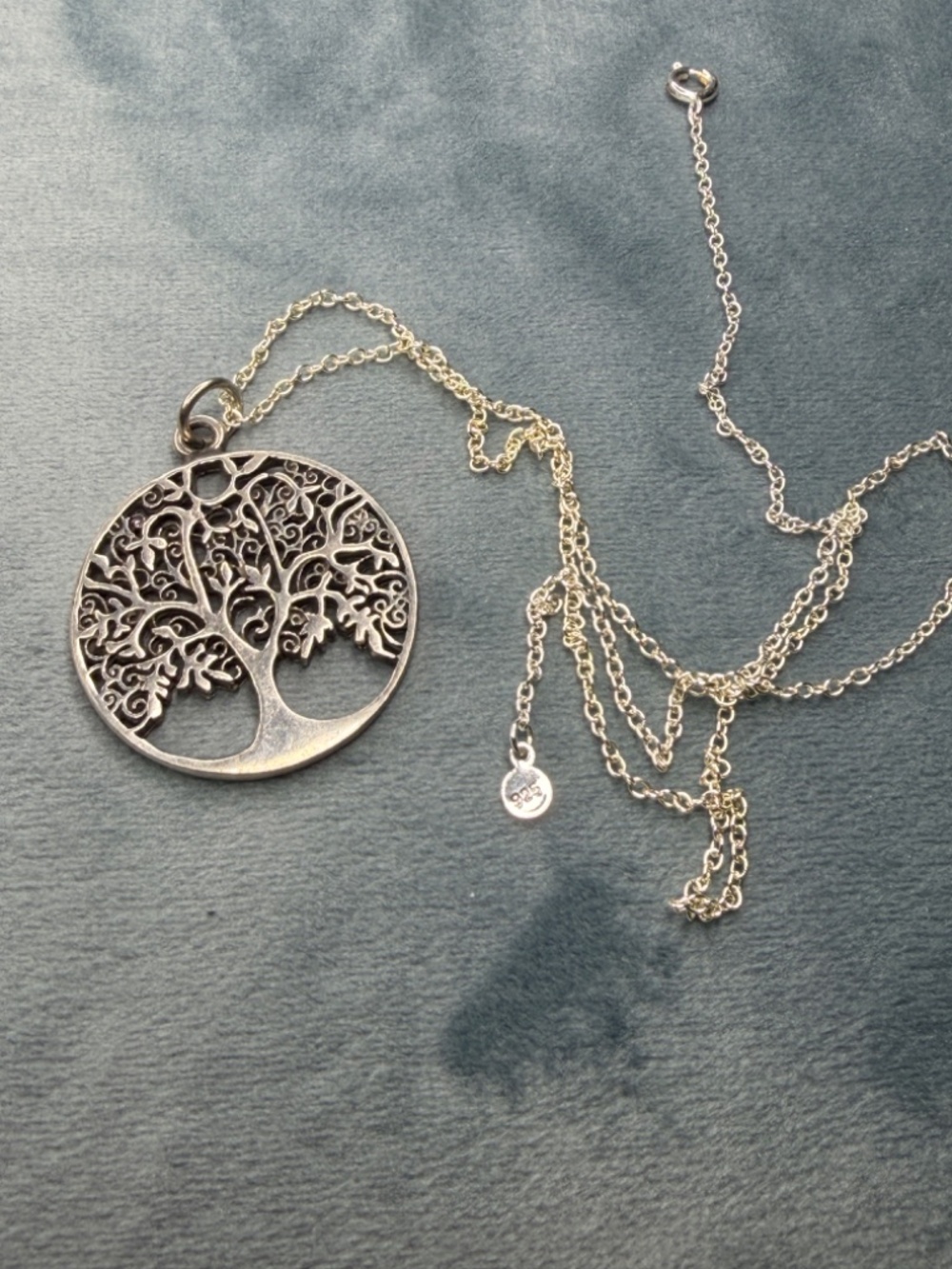 Necklaces - Picture 5 of 9